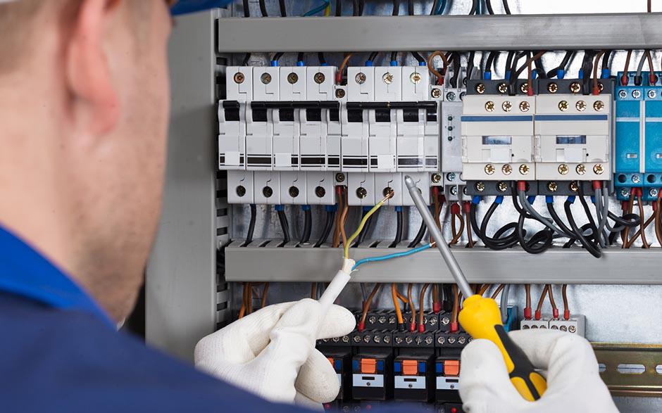 électricien dépannage Paris 4